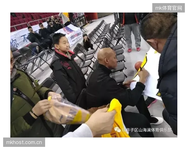 每年花费数十万维护的运动捕捉系统，为何在多数青少年俱乐部沦为“宣传展品”？